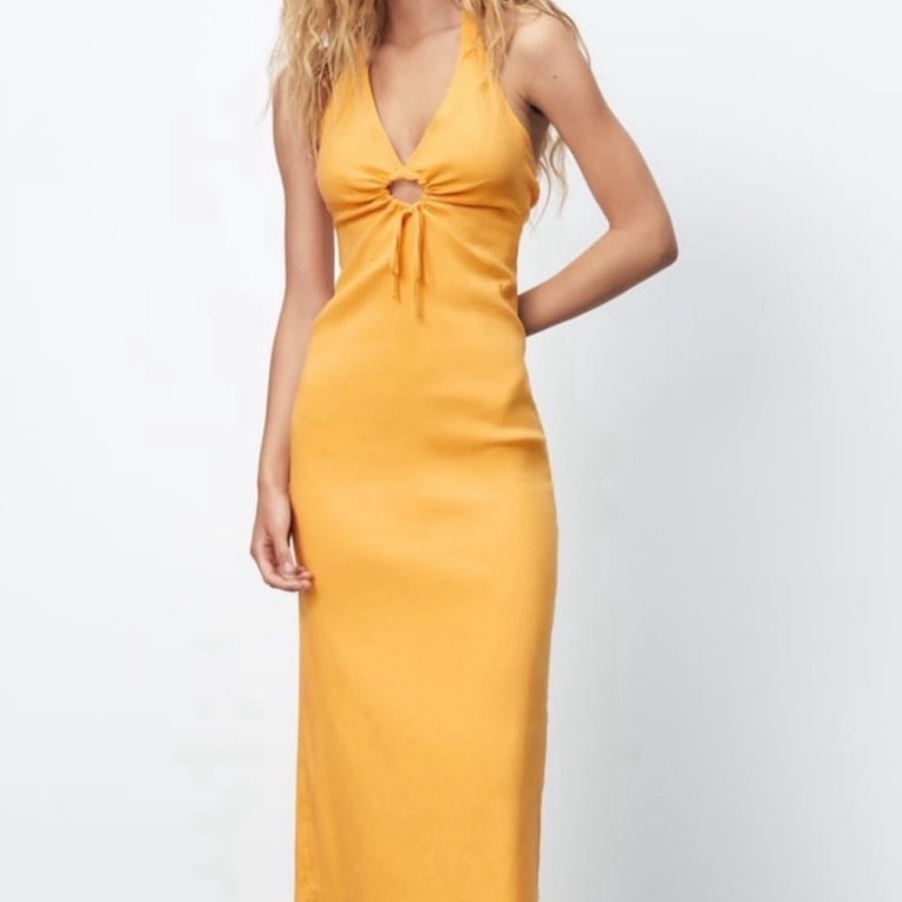 Zara Keyhole Dress